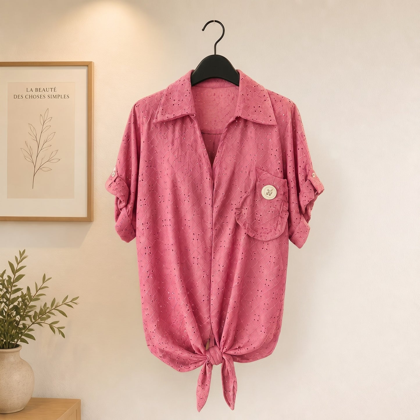 Bluse zum Binden mit Lochstickerei