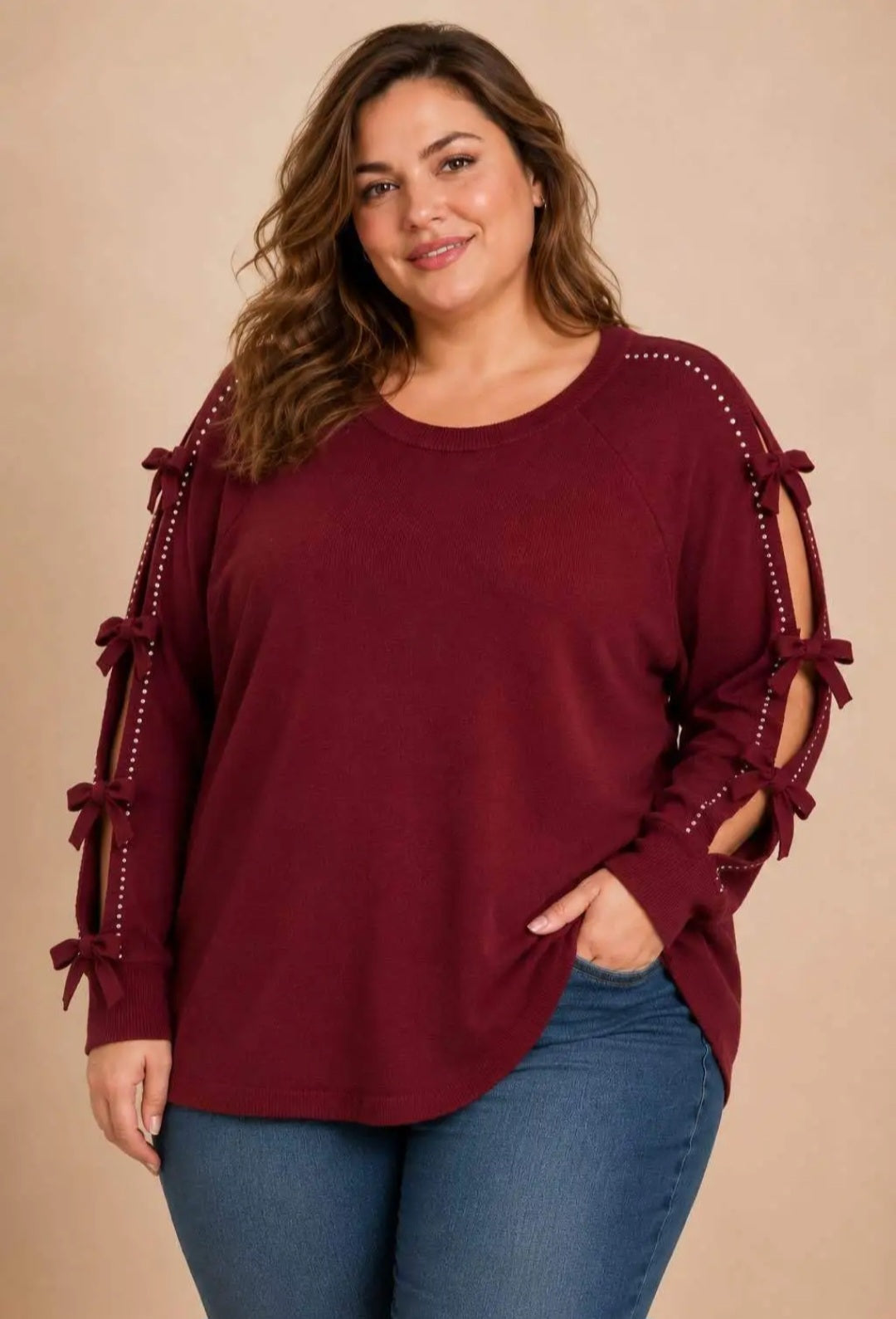 Strickpulli mit Cutouts und Schleifen