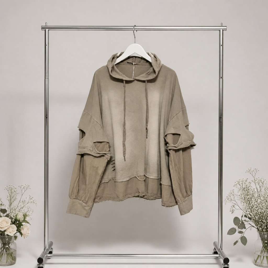Stonewashed Hoodie mit Cutouts