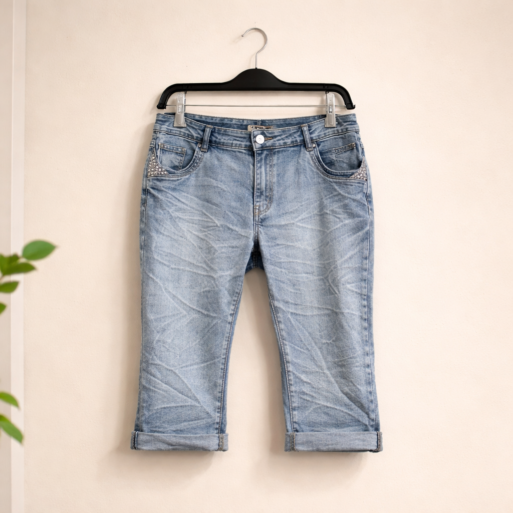 Capri Jeans mit Glitzer Detail