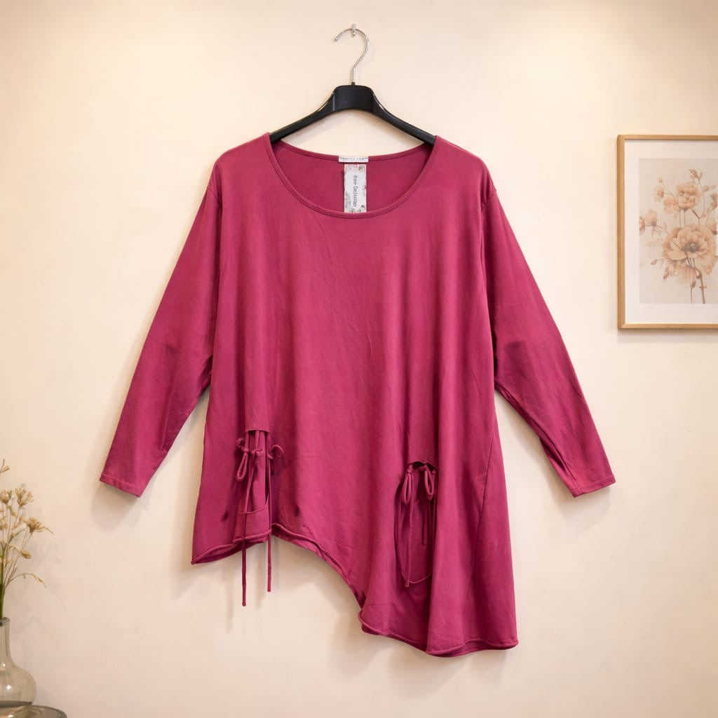 Shirt mit CutOuts