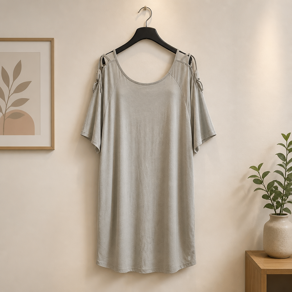 Longshirt mit gekreuzten Cutouts