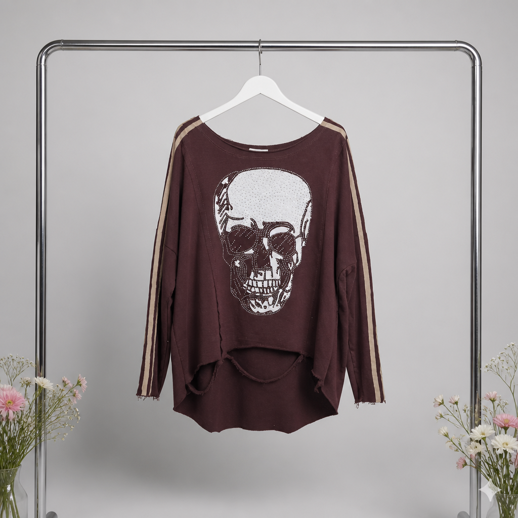 Sweater mit Totenkopf