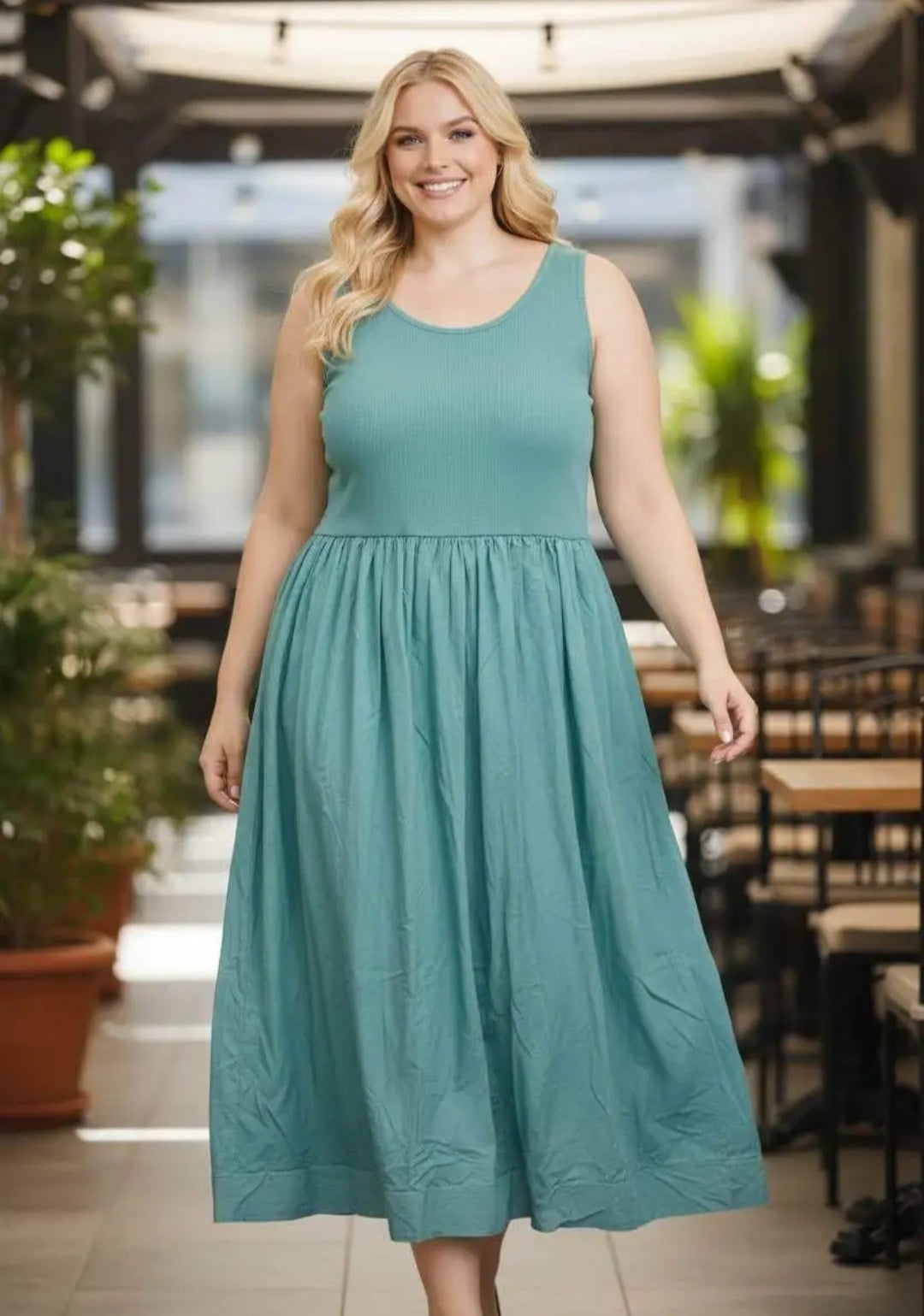 Midi Kleid mit Ripp Oberteil