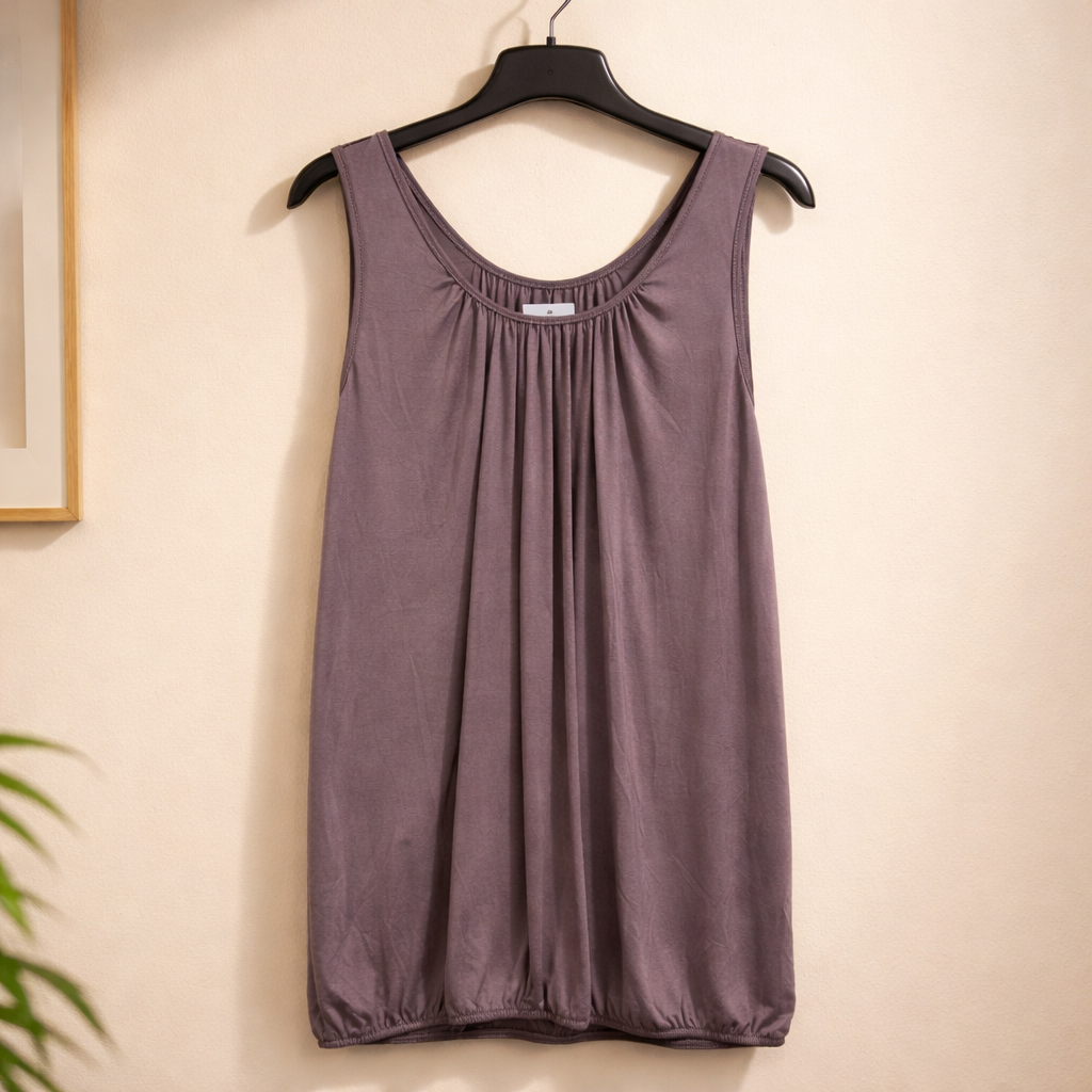 Basic Top mit elastischem Saum