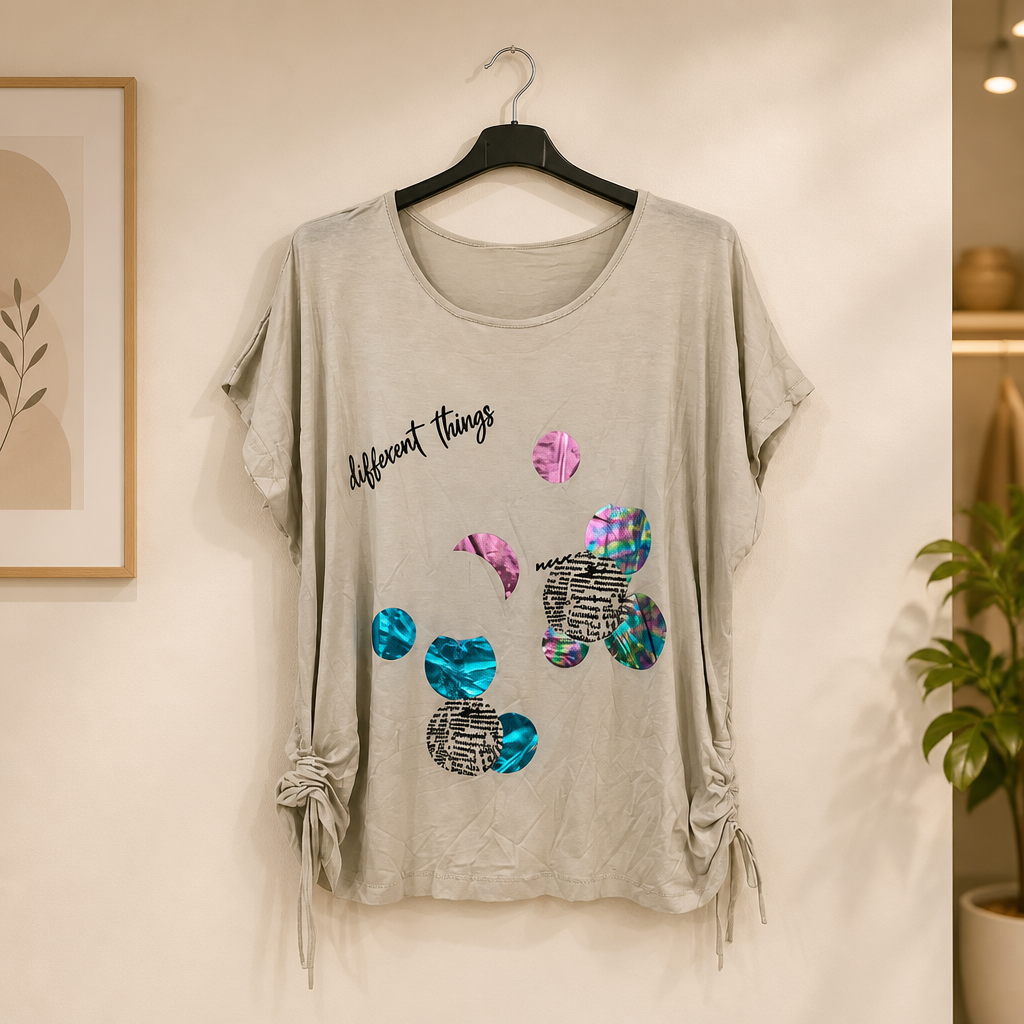 Shirt "Different Things"