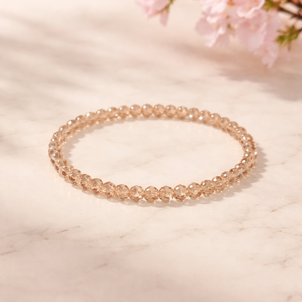 Armband aus geschliffen Glasperlen