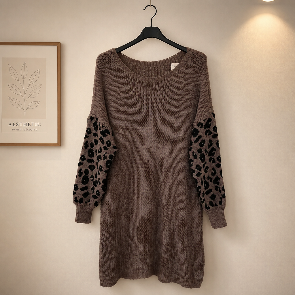 Strickkleid mit Leo Ärmel