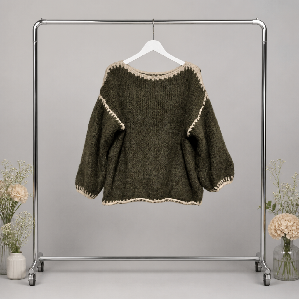 Strickpulli mit Details