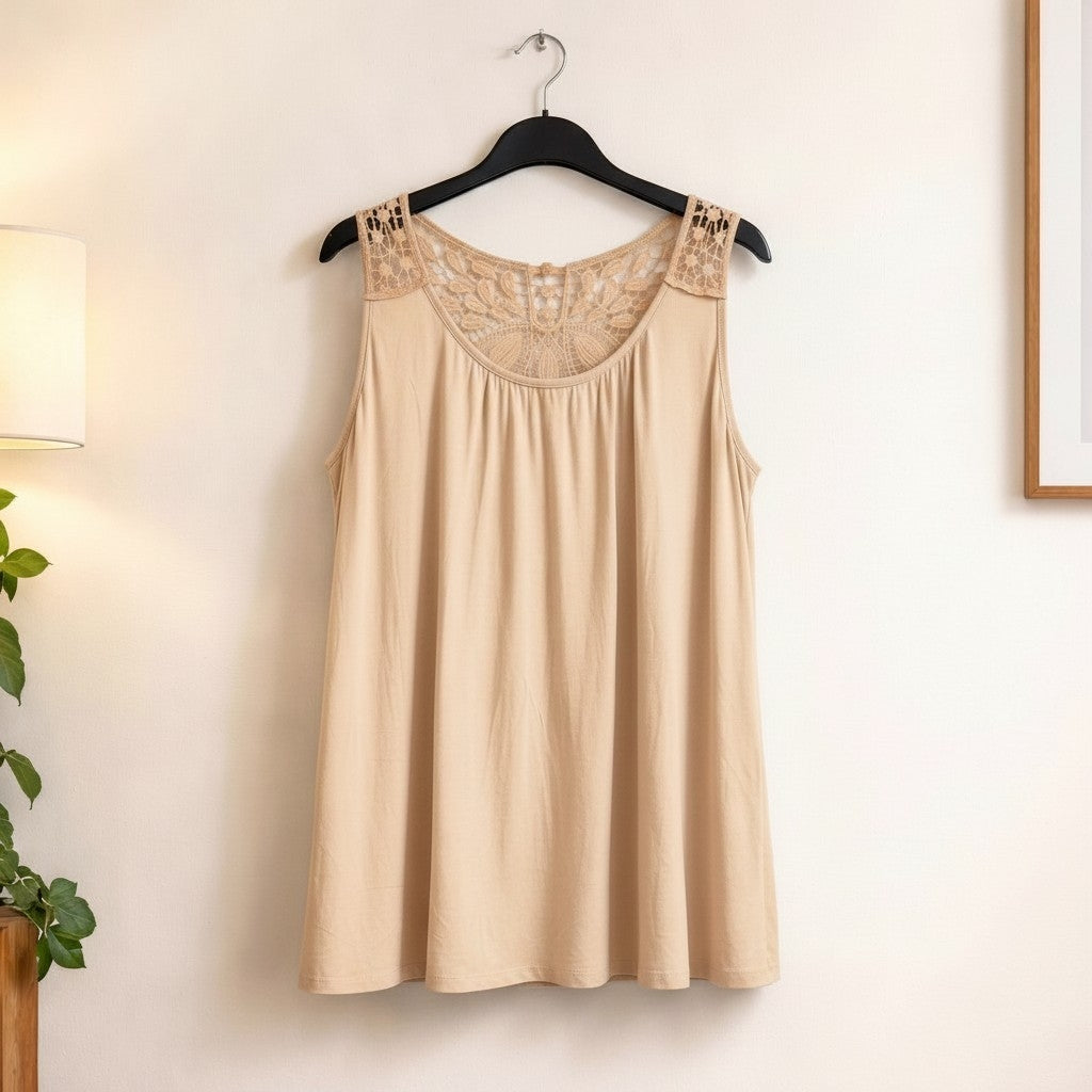 Top mit Boho Spitzen Detail