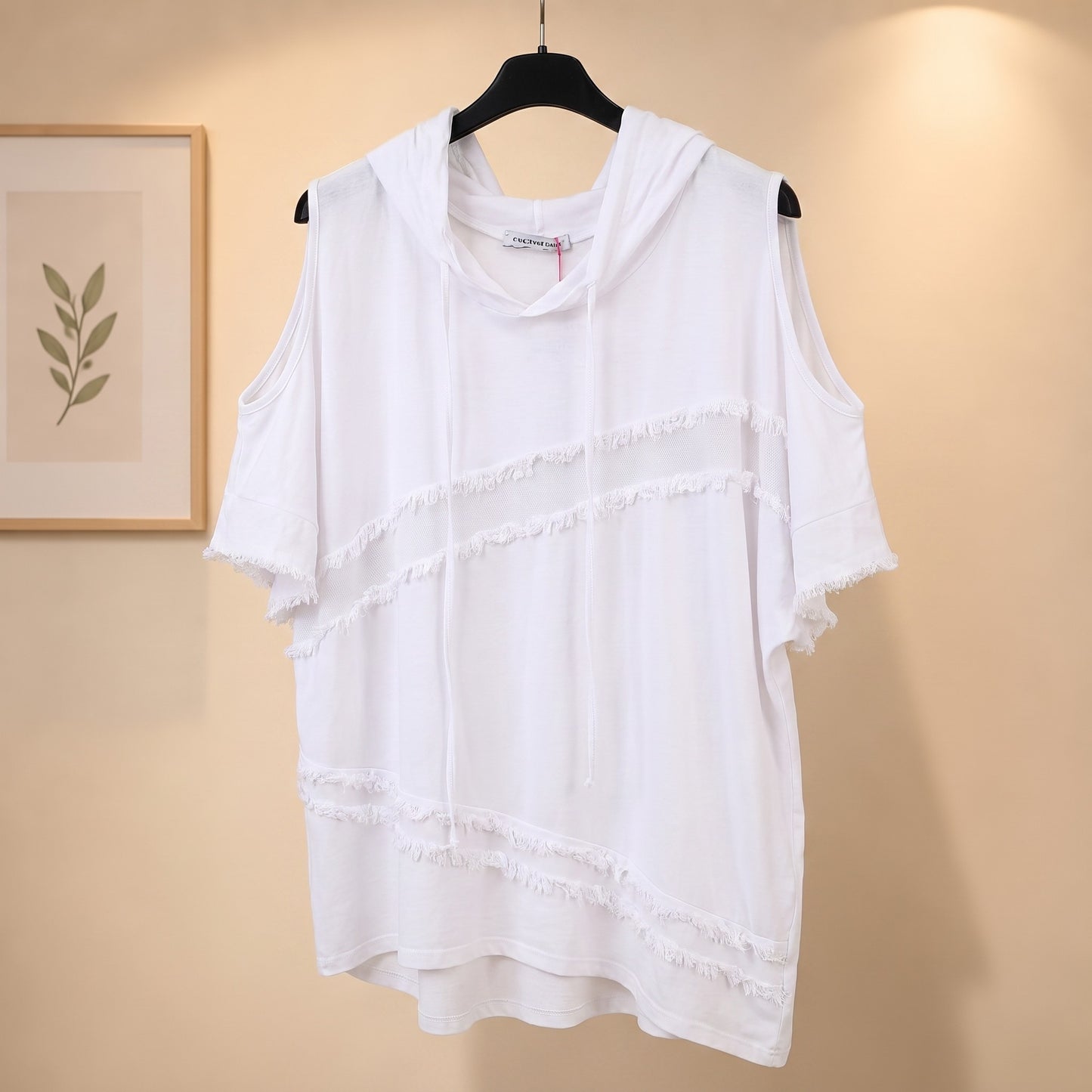 Lässiges Hoodieshirt mut Schulter cutouts