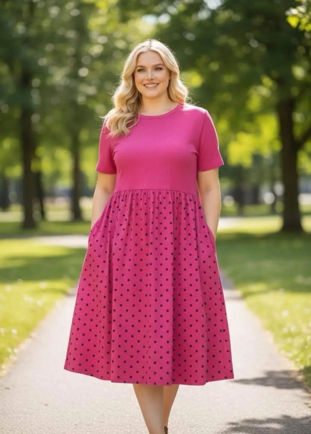 Polkadots Kleid mit Taschen