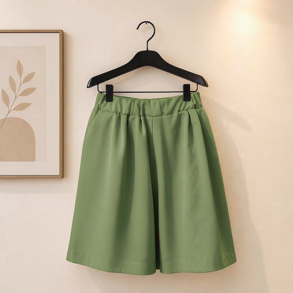Satin-Viskose Short mit Taschen
