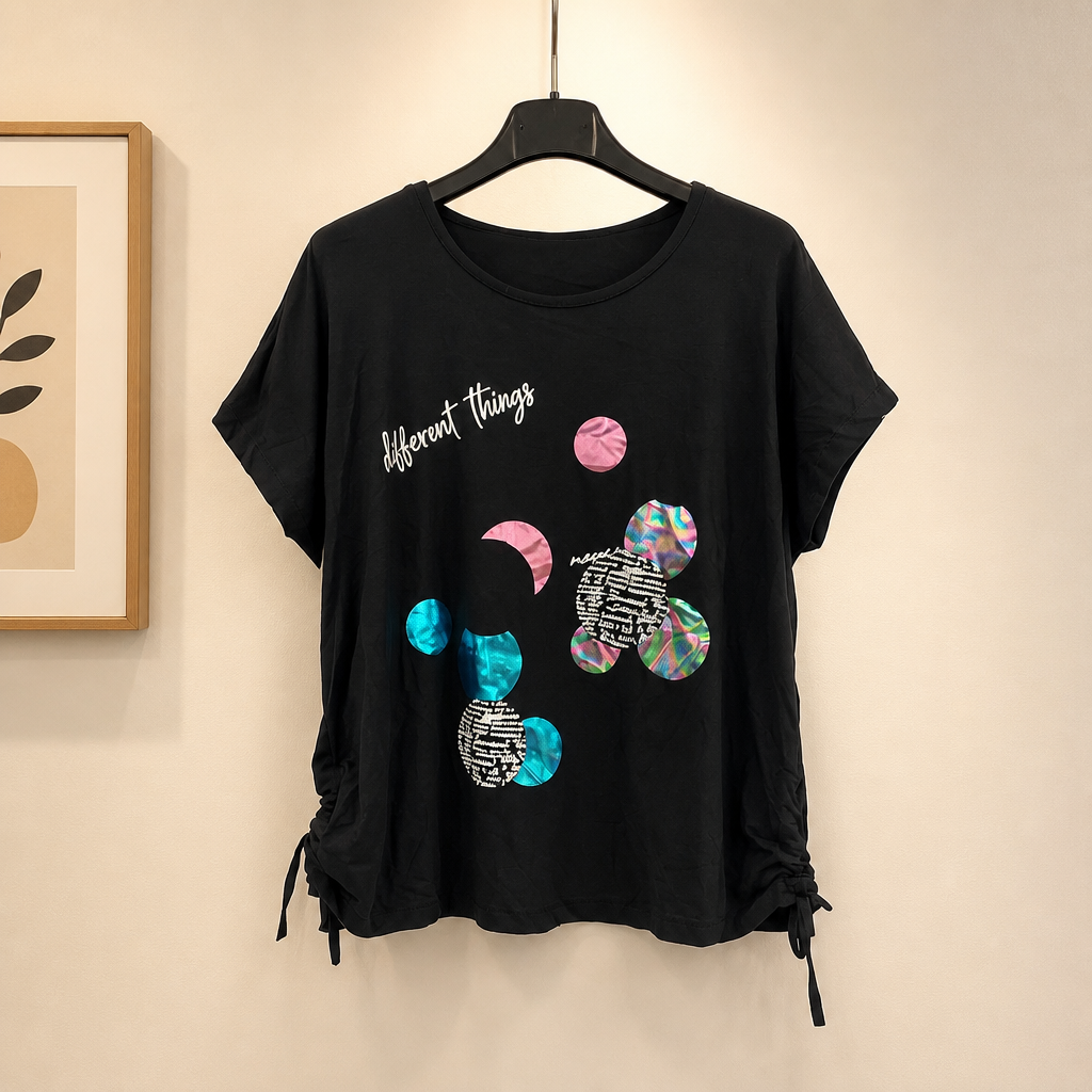 Shirt "Different Things"
