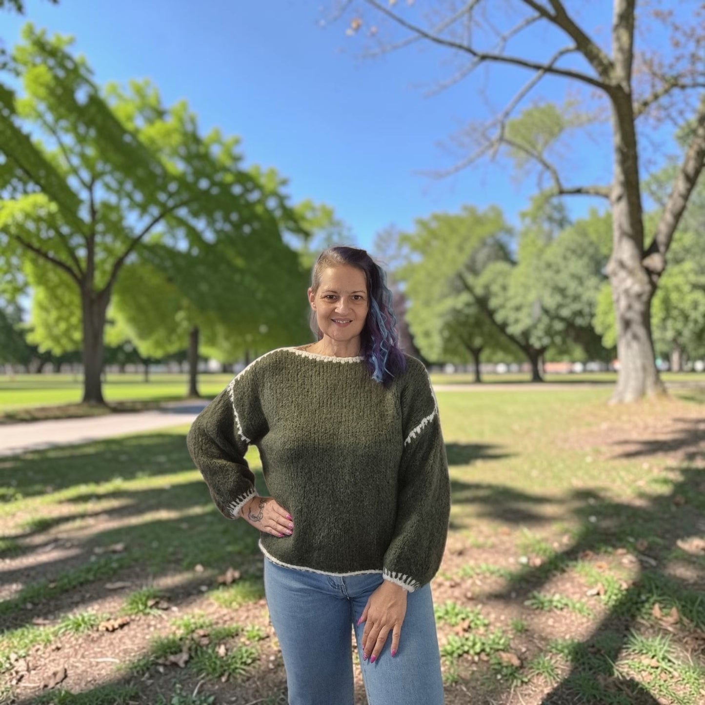 Strickpulli mit Details