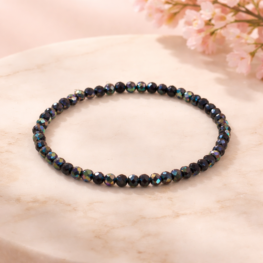 Armband aus geschliffen Glasperlen