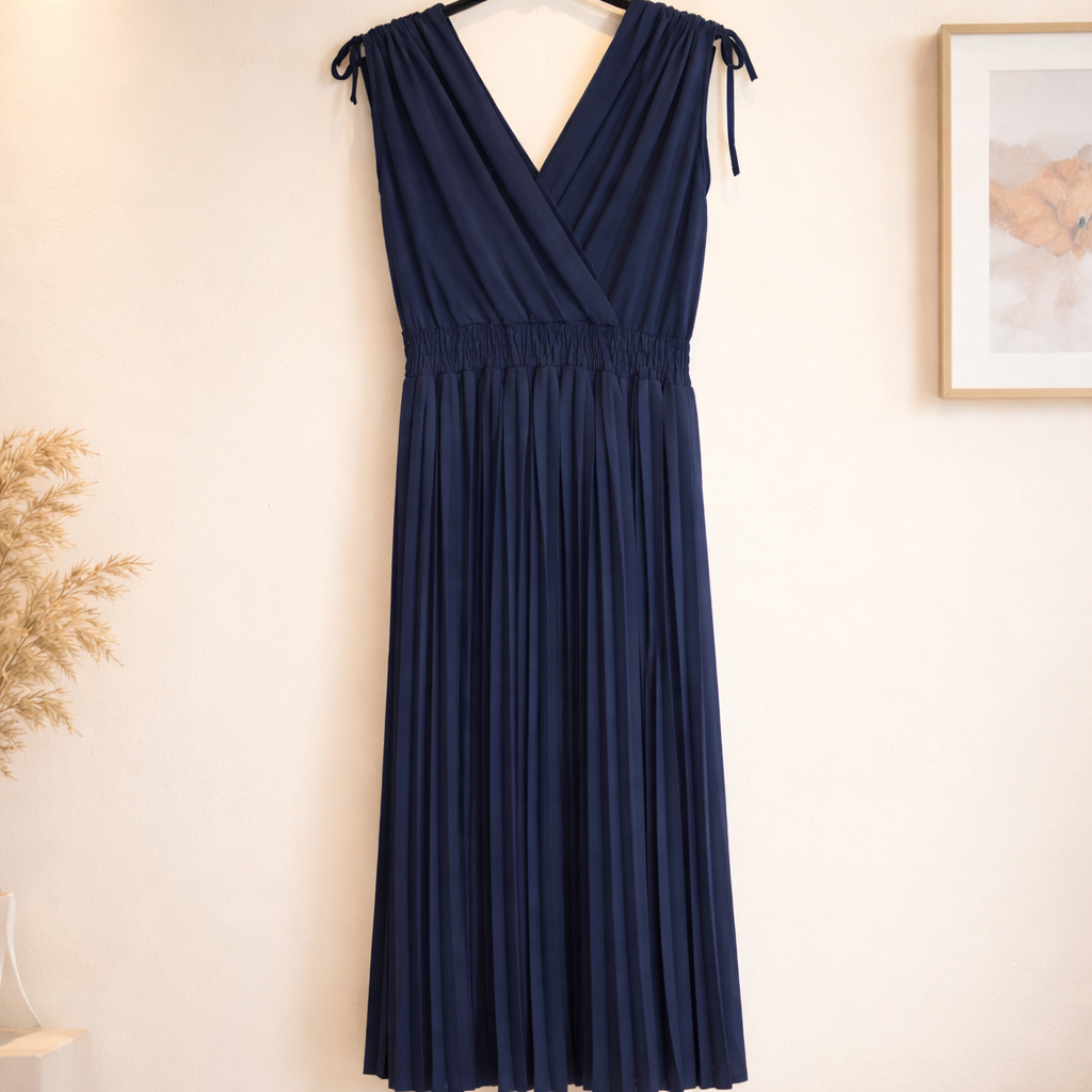 Kleid mit plissee Rock
