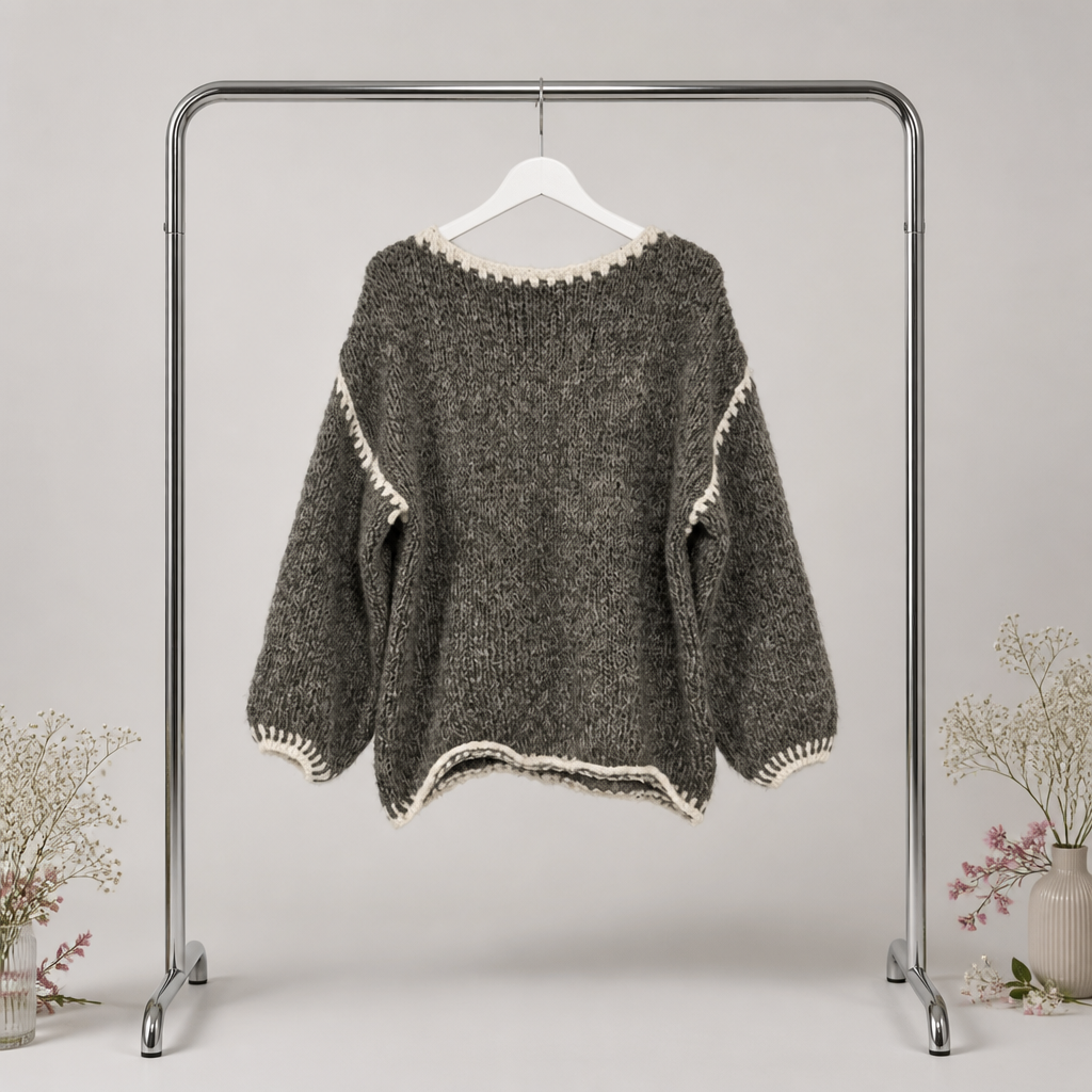 Strickpulli mit Details