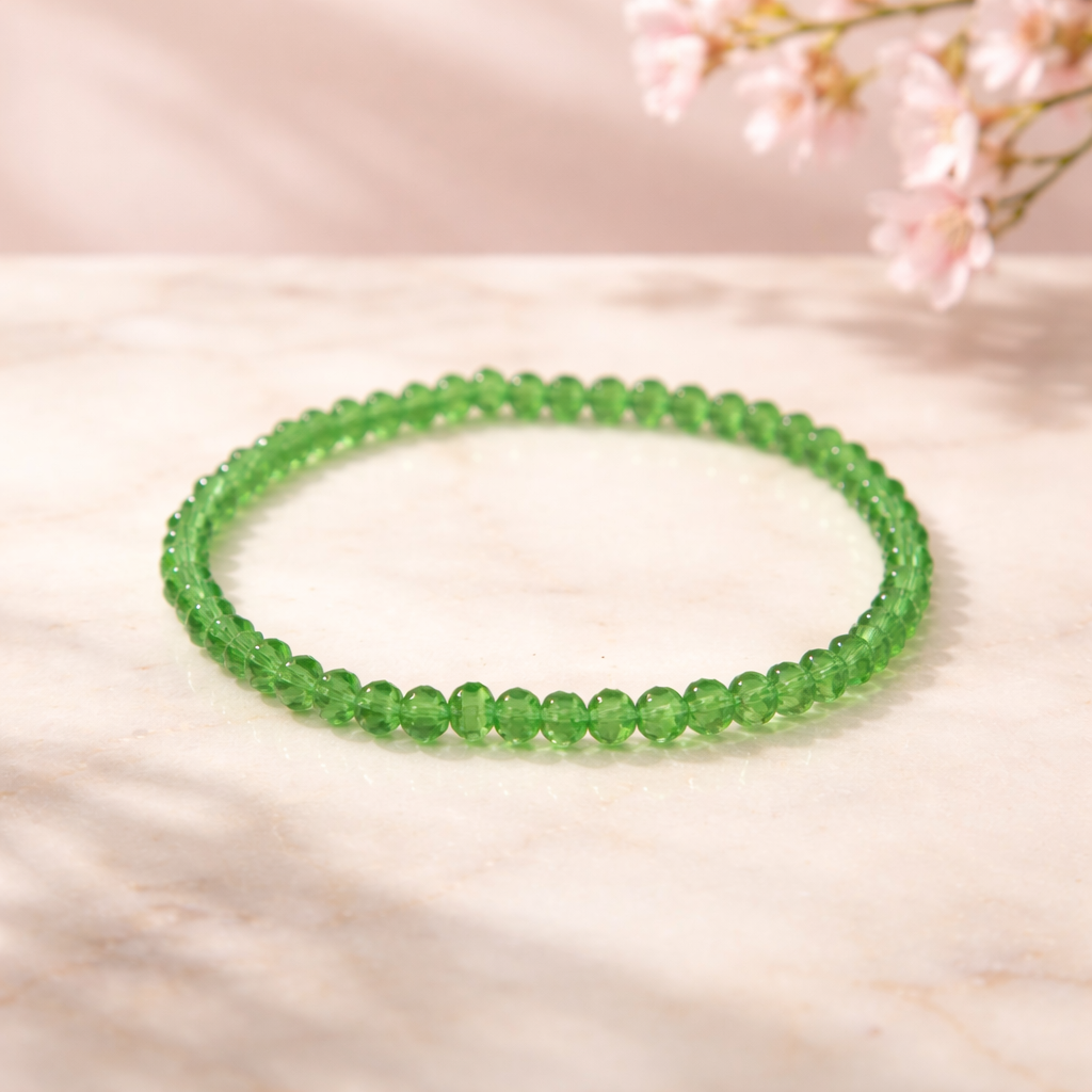 Armband aus geschliffen Glasperlen