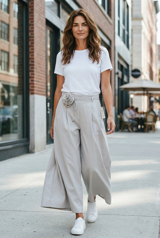 Culotte mit Blumen Detail