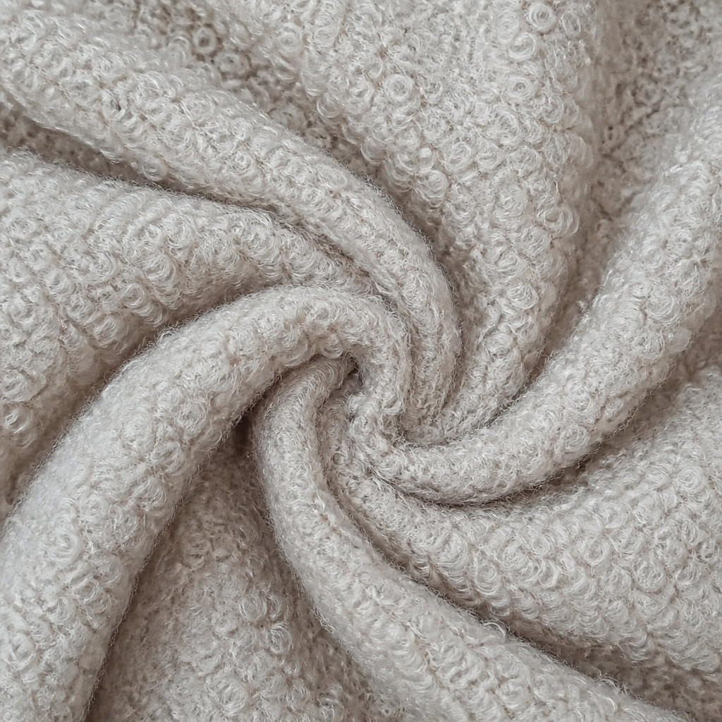 Boucle Mantel