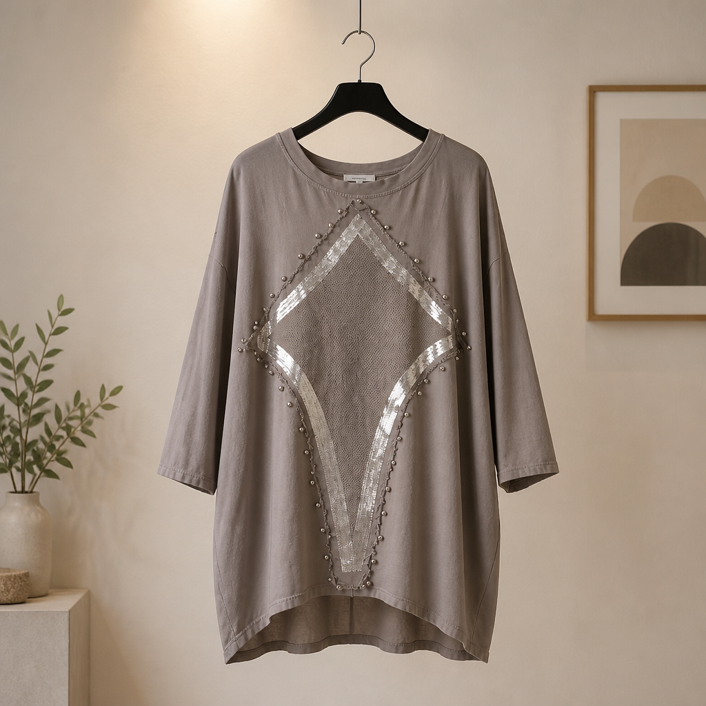 Shirt mit Perlen und Ornament