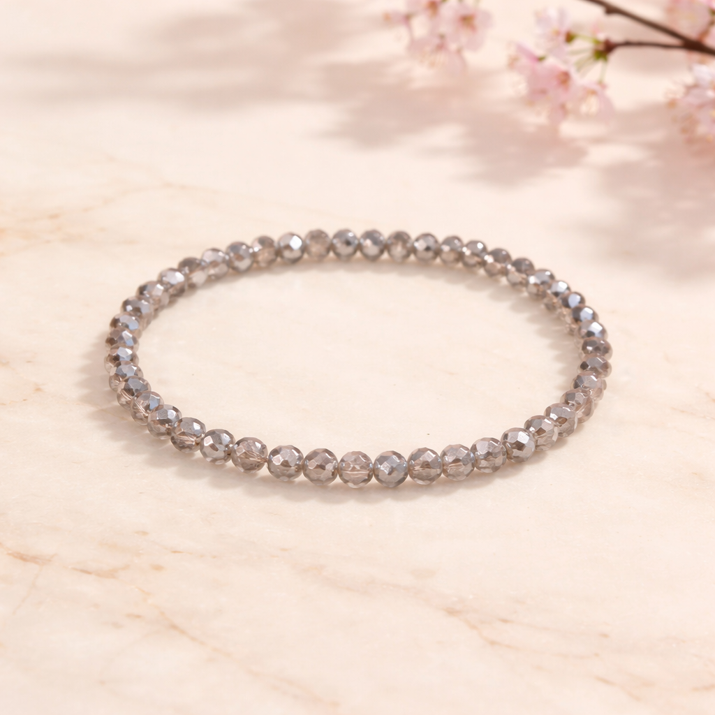 Armband aus geschliffen Glasperlen