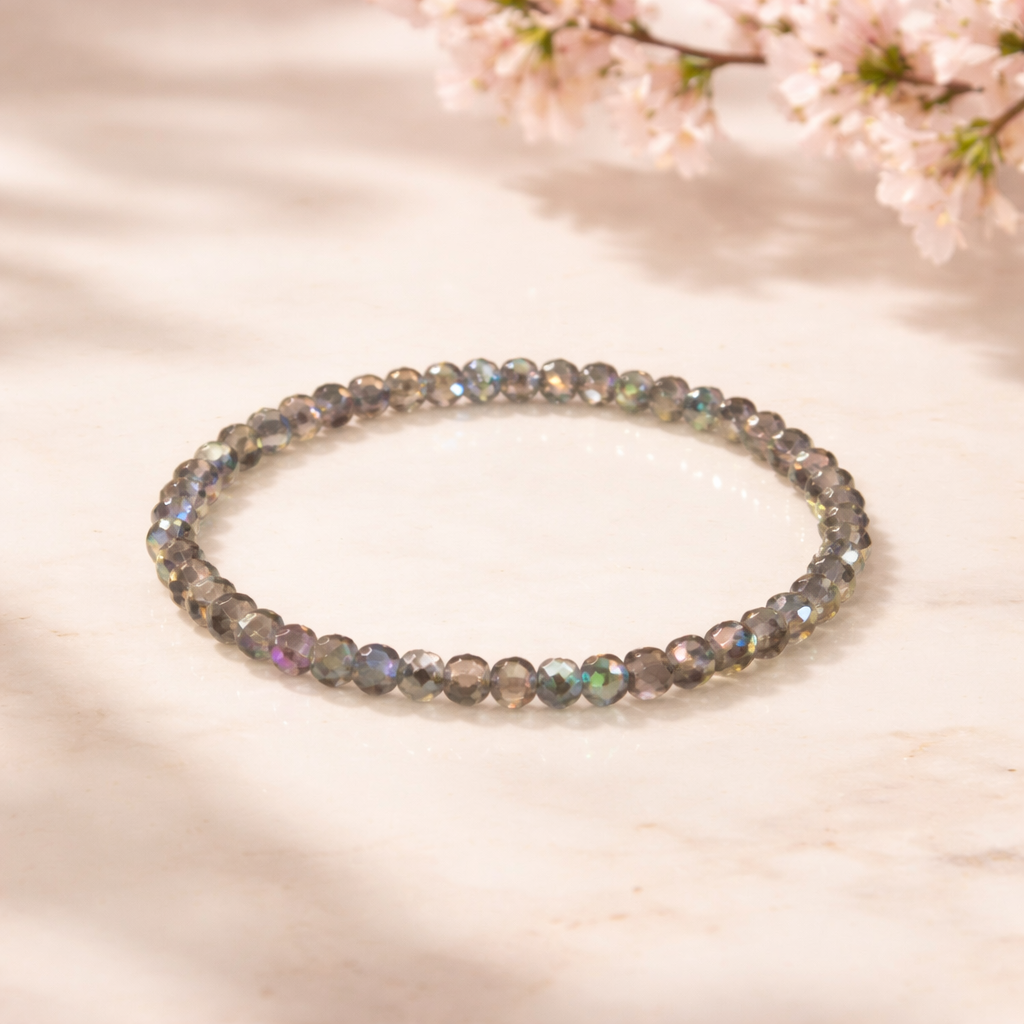 Armband aus geschliffen Glasperlen