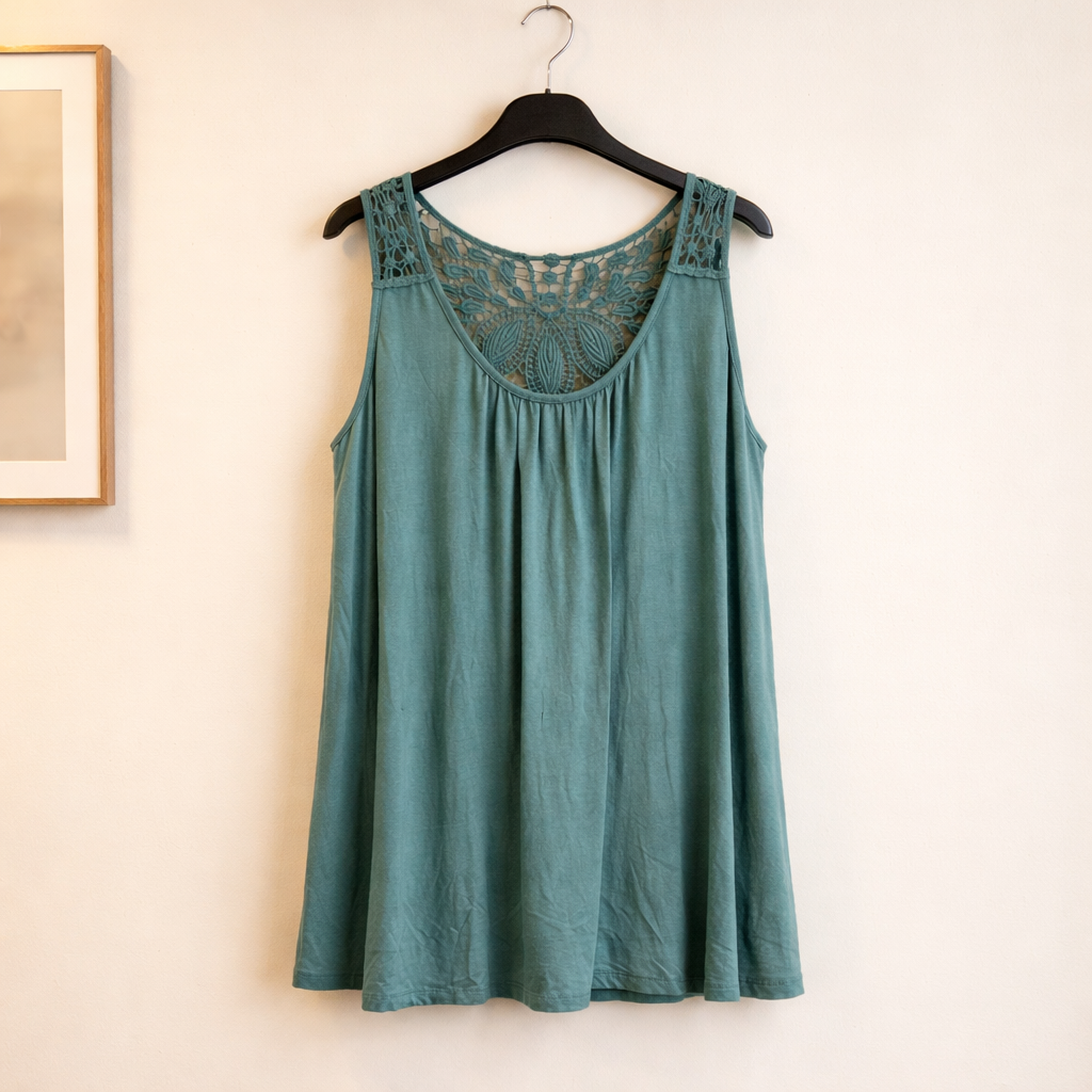 Top mit Boho Spitzen Detail